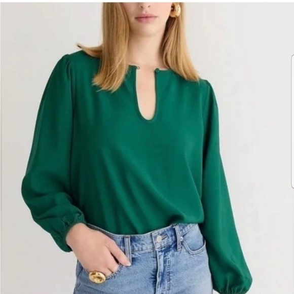J Crew Puff-sleeve satin-back crepe top green Petite NWT - Picture 1 of 9